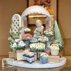 リアドロ　ロマンチックな朝　陶器　置物　お花