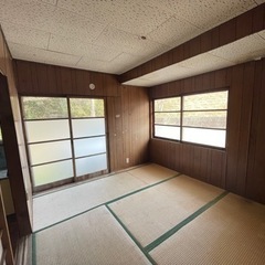 【入居者さん決まりました】3軒建ち並ぶうちの一軒が2.9万円台　ペットOK、3部屋もある平屋が魅力 - 不動産
