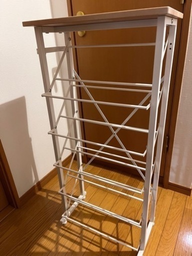 【美品】魅せるシューズラック 玄関収納 幅50cm シューズラック 下駄箱 スリム 靴箱 収納棚