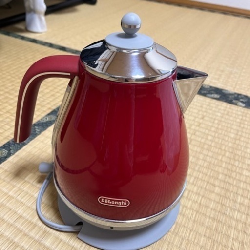 デロンギの電気ポット