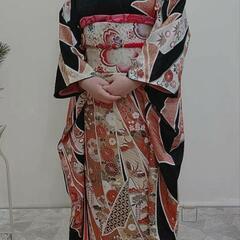 【お譲り先決まりました】振袖です。(160cm未満の方用)