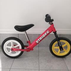 【商談中】ストライダー 赤 幼児自転車 