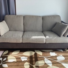 【急募】　3人がけ　ニトリ　ソファ　