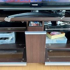テレビ台（テレビボード）飾り棚＋収納多数　中古の画像