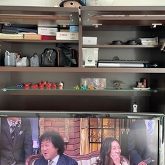 テレビ台（テレビボード）飾り棚＋収納多数　中古の画像