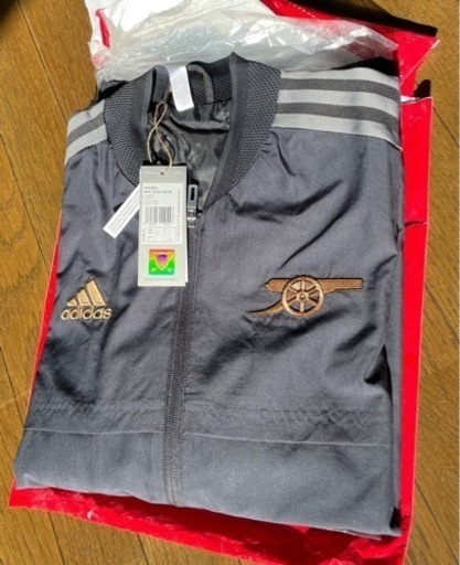 【アーセナル】アウェイ黒x金アンセムジャケット(完全未使用)