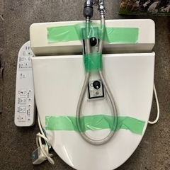 万代店　メ　ヤ【中古】TOTO 電気温水便座 ウォシュレット・シャワー