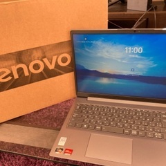 超お得新古品　lenovo  起動しましたが　使ってません