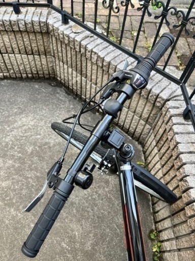 クロスバイク　SPEAR(スぺア) 自転車 タイヤサイズ700C フェンダー付 LEDライト&ケーブルロックセット 6速シフター SP