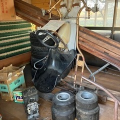 古いレーシングカートあげます。