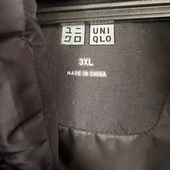 ユニクロ　ハイブリッドダウンパーカー　3XLの画像