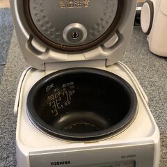 ■金泉黄ララ■ 東芝 【３合炊飯器】 RC-5PKE5の画像