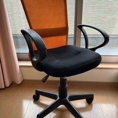 オフィスチェア