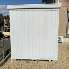 イナバ物置の画像