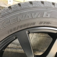スタッドレスタイヤ　ホイールセットの画像