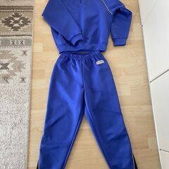 長袖体操服(上下セット) レッドスワロー