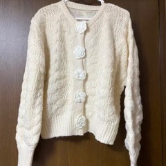ニットの画像