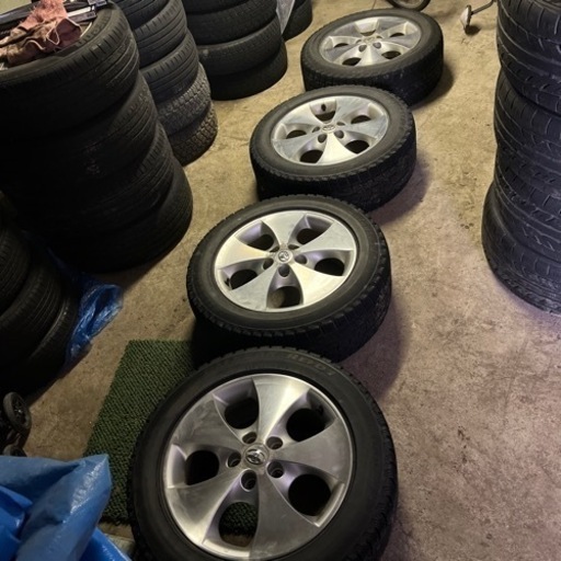 トヨタ純正　17インチ　スタッドレス　中古