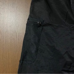 ナイロンパンツの画像