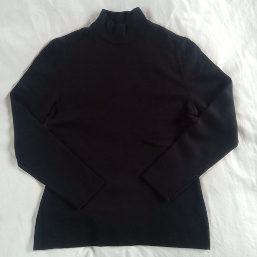 モックネックニット　ハイゲージ　イタリア製　ボトルネック　ワールド