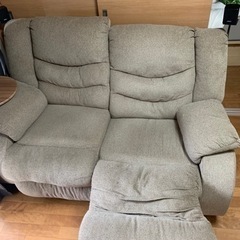 リクライニングソファの画像