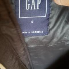 GAP　ダウンベストSの画像