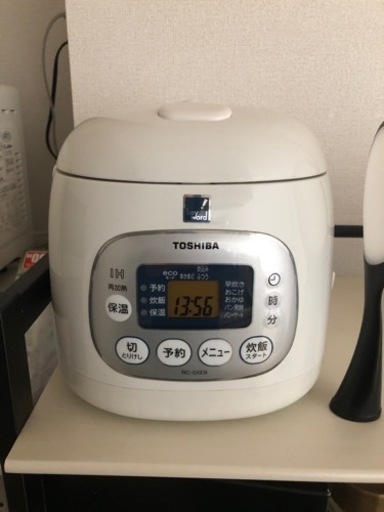 TOSHIBA 炊飯器　家電
