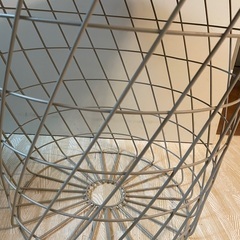 IKEA イケア　KVISTBRO クヴィストブロー　グレー カゴ　テーブルの画像