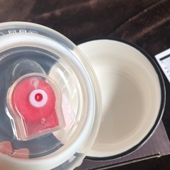 【お譲り先決まりました】エンジョイ　高密閉レンジパック小鉢の画像