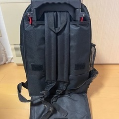 キャスター付きリュックの画像