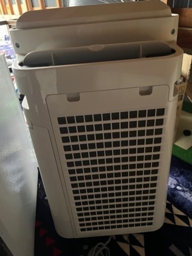 【高知県内配送無料】SHARP KC-L50-W