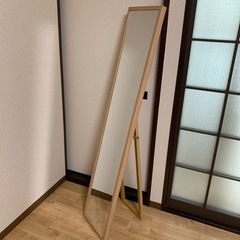 鏡　cainzのスタンドミラー