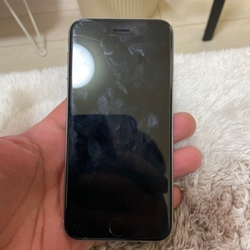 iPhone6s SIMフリー