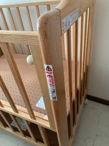 ミニベビーベッド 美品KATOJI 内寸60×90 収納棚付き 定価1.5万