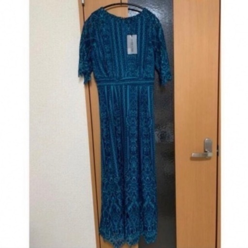 パーティードレス