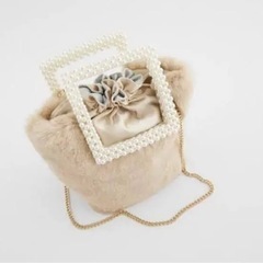 ZARA ファー　パール　バッグの画像