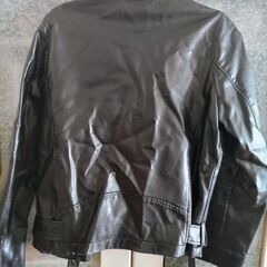 美品✨『E hyphen world gallery』黒のライダースジャケット size S    レディースの画像