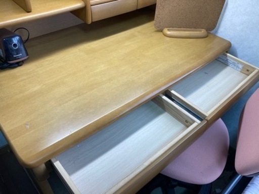 学習机(配達します)