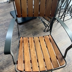 エミュー　emu 椅子　二脚の画像