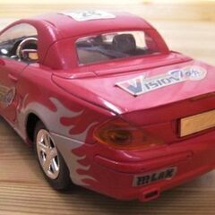 モデルカー/ツーリングカー「V-TOP RR」ヘッドライトとテールランプを点滅しミステリーアクションで走るルーフを格納すると両側ドアが開くの画像