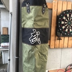 お打合せ中　サンドバッグ　ほぼ未使用　グローブサービス