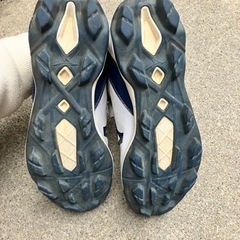 少年野球用スパイクの画像
