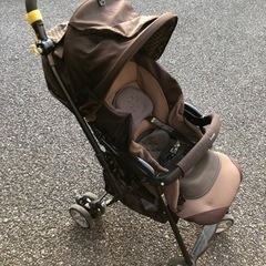 コンビ　ベビーカー