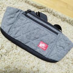 Marmotボディーバッグ