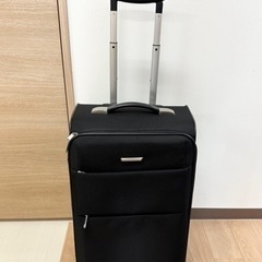 【引取】キャスター付きキャリーバッグ　黒