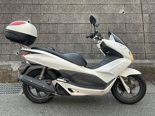【売約済み】PCX JF28　令和8年自賠責つき　後部箱＆グリップヒーター