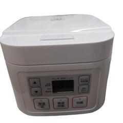 【売ります】ニトリ　マイコン炊飯ジャー　3合炊き　SN-A5