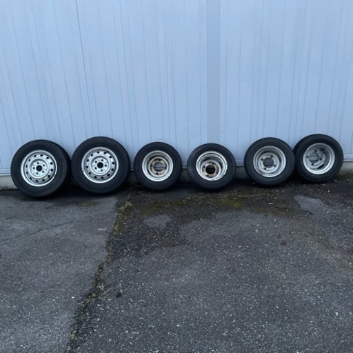 ボンゴトラック用　ブリヂストンスタッドレスホイールセット