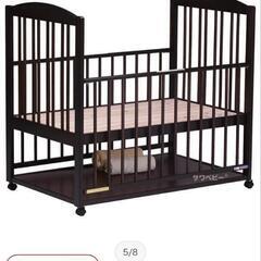 美品ベビーベッド　ハイ・ロー変更可能の画像