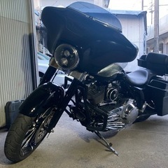 ハーレー　ストリートグライド　FLHX